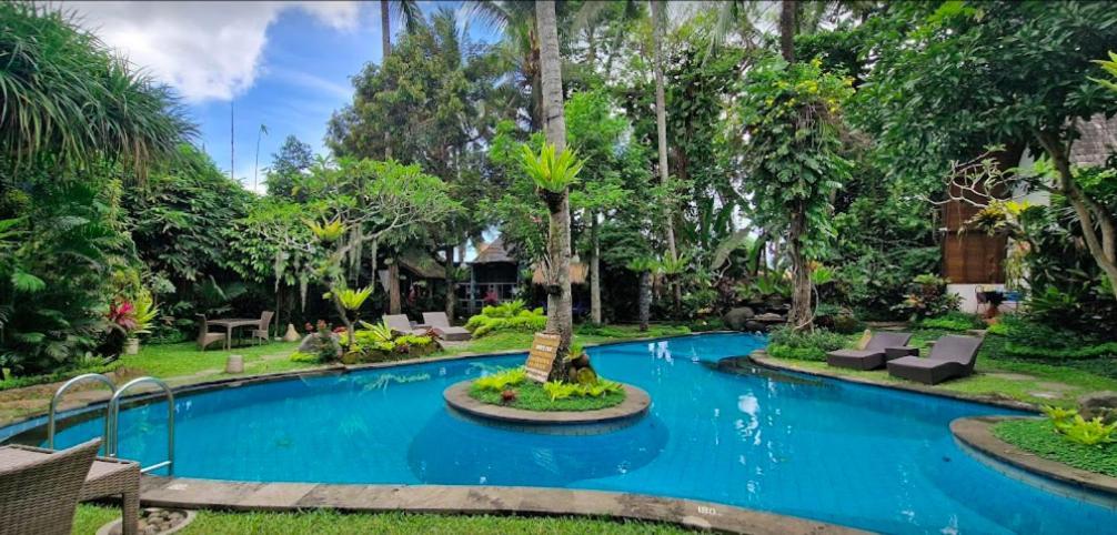 Green Bird Villa Ubud Buitenkant foto