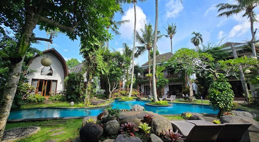 Green Bird Villa Ubud Buitenkant foto