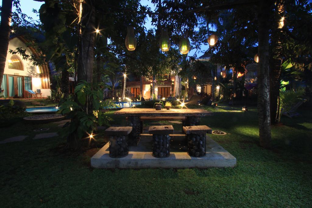 Green Bird Villa Ubud Buitenkant foto